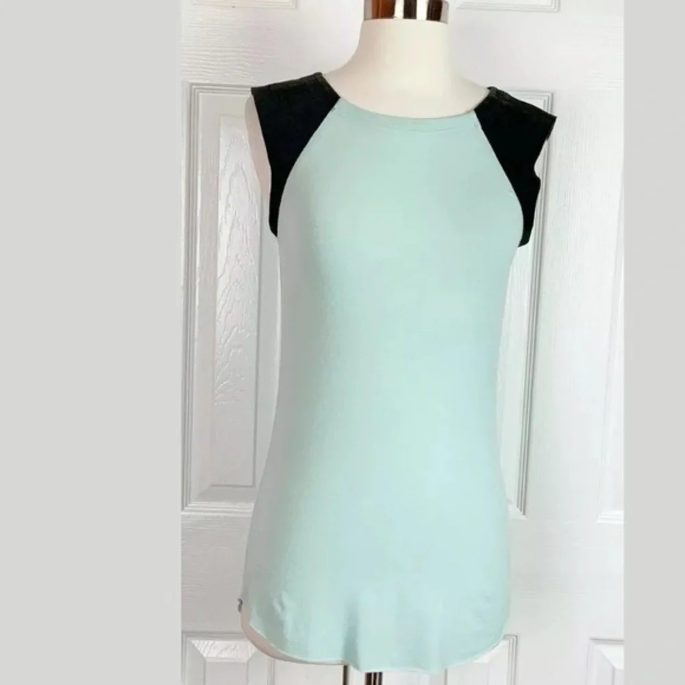 BAILY 44 Paul Top Mint Green Sleeveless